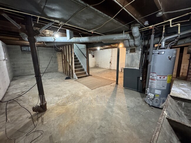Building Photo - 4768 E 173rd St