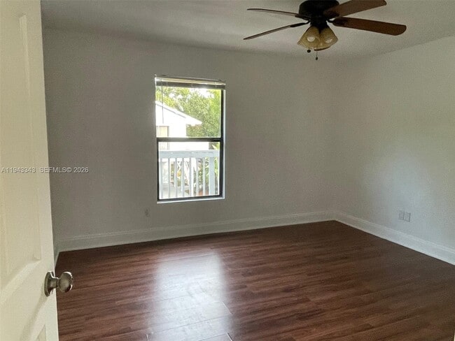 Building Photo - 1866 9th Pl