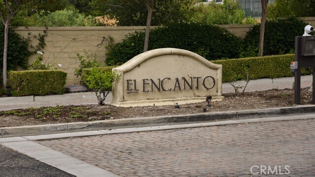 Building Photo - 3669 El Encanto Dr