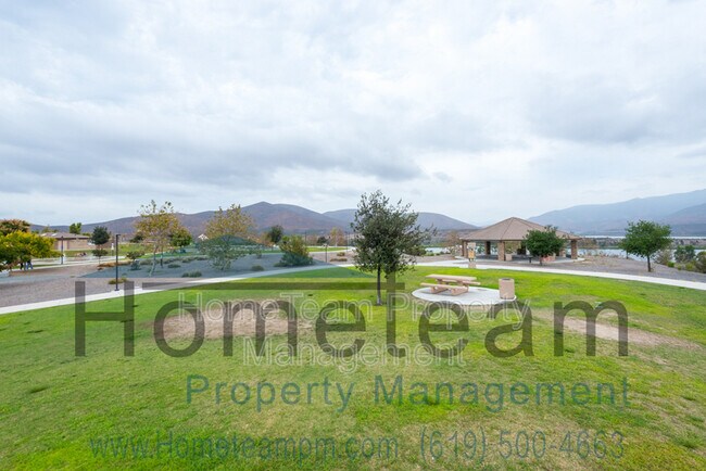 Building Photo - 1549 Barberry Pl