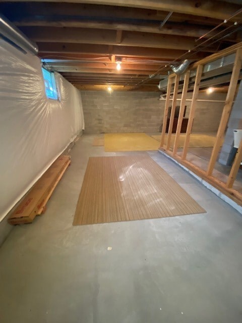 Building Photo - 1285 Courtney Dr