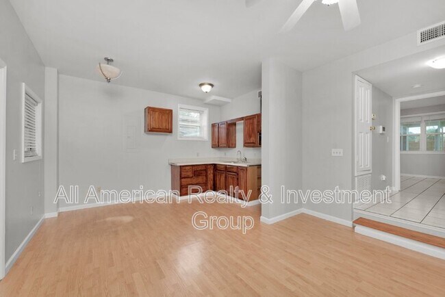 Building Photo - 20 Dogwood Ln