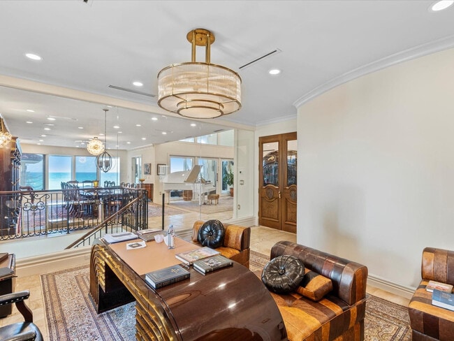 Building Photo - 555 Ocean Blvd