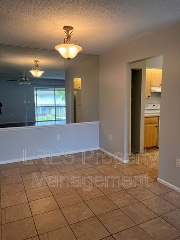 Building Photo - 4564 Pheasant Run Dr