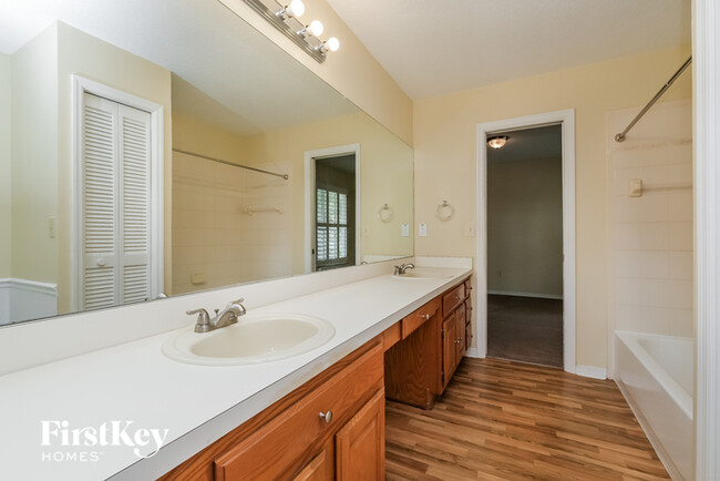 Building Photo - 3611 Elk Ridge Ln