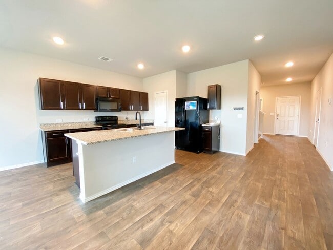 Building Photo - 15016 Upland Willow Rd