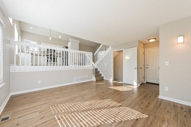 Building Photo - 16282 Bluebell Pl