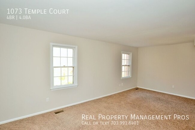 Building Photo - 1073 Temple Ct