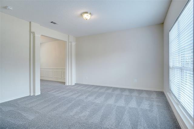 Building Photo - 105 Laurel Springs Dr