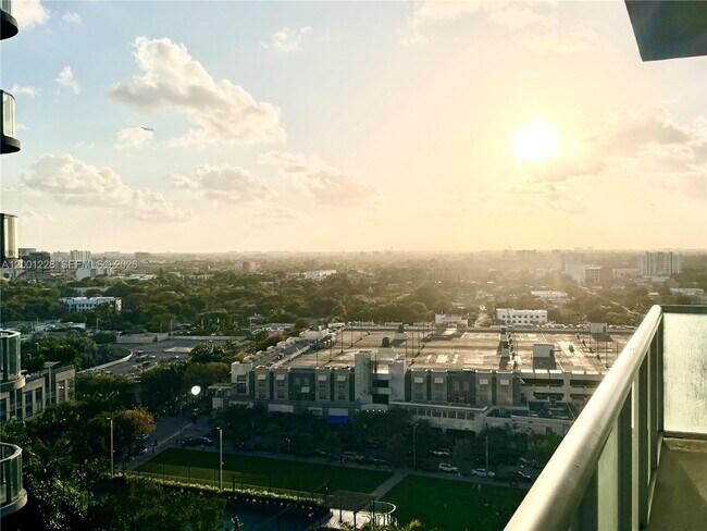 Building Photo - 3470 E Coast Ave