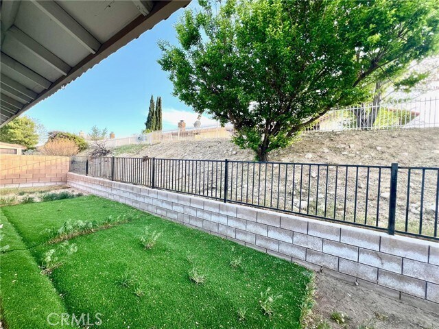 Building Photo - 13420 Chinquapin Dr