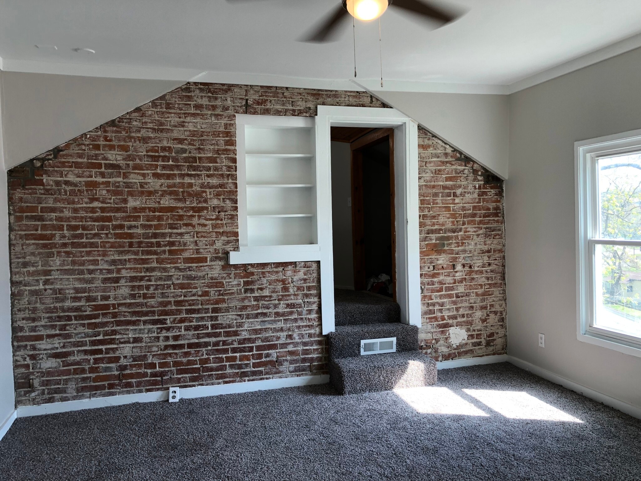 Building Photo - 1201 Jefferson St