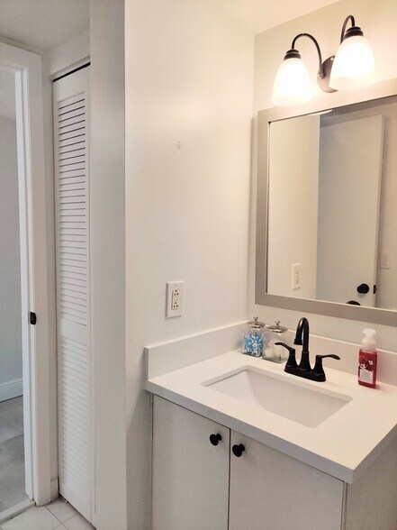 2nd Bathroom with closet - 269 NW 7th St