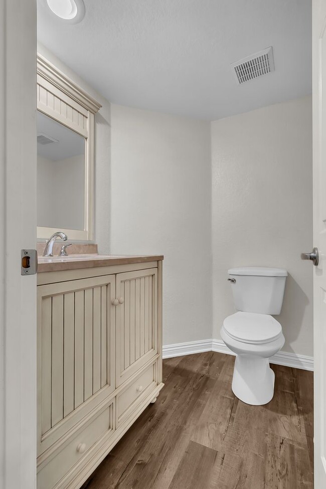 Building Photo - 33212 Ocean Bright