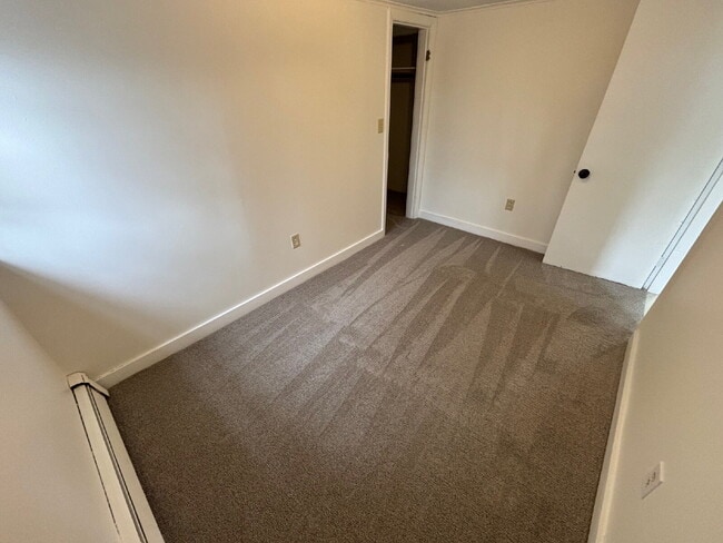 Building Photo - Freshly Updated 2BR Apartment – Heat Included | Sanford, ME