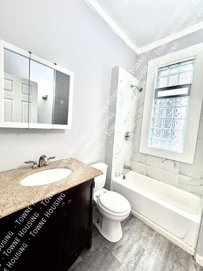 Building Photo - 339 Hampshire St