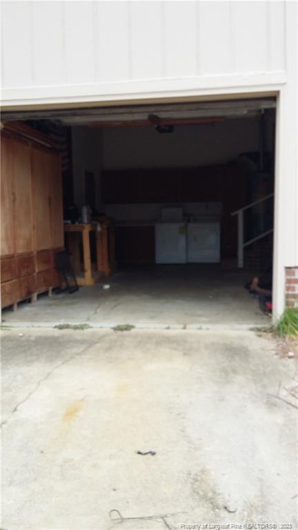 Building Photo - 1141 Christina St