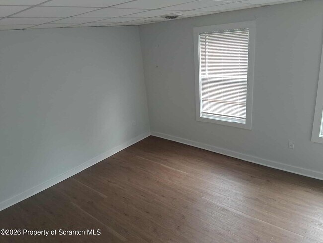 Building Photo - 104 Hill St