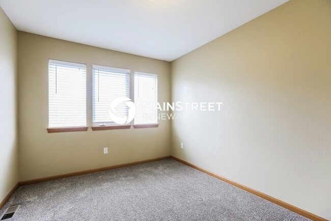Building Photo - 3 Bedroom Pet-Friendly Home in Grain Valley, MO with Main Street Renewal