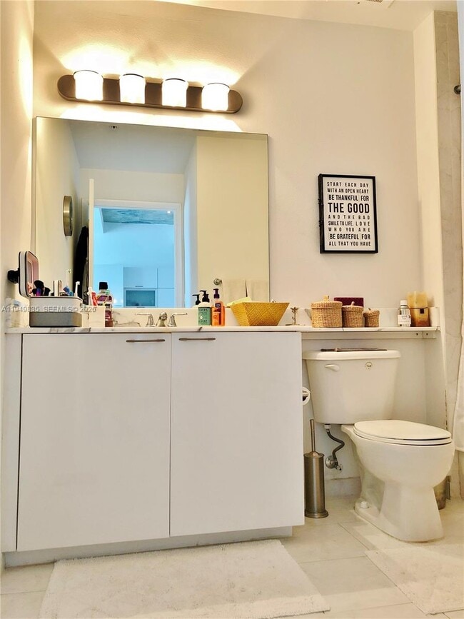 Building Photo - 234 NE 3rd St