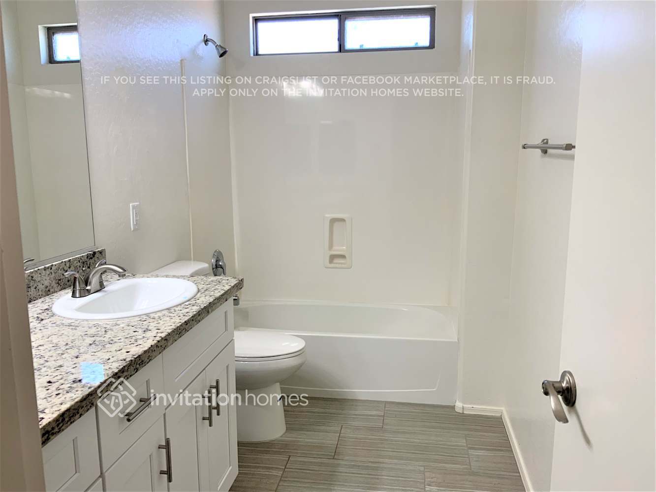 Building Photo - 1723 W Dugan Dr