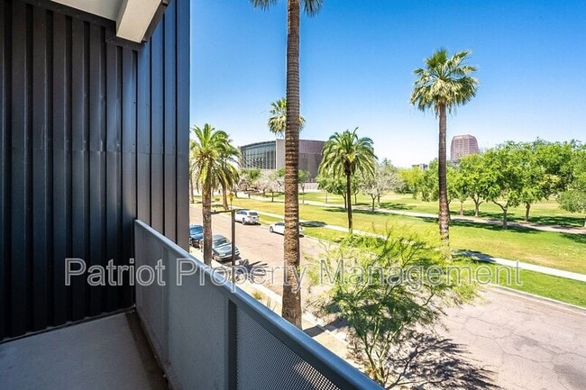 Building Photo - 1130 N 2nd St