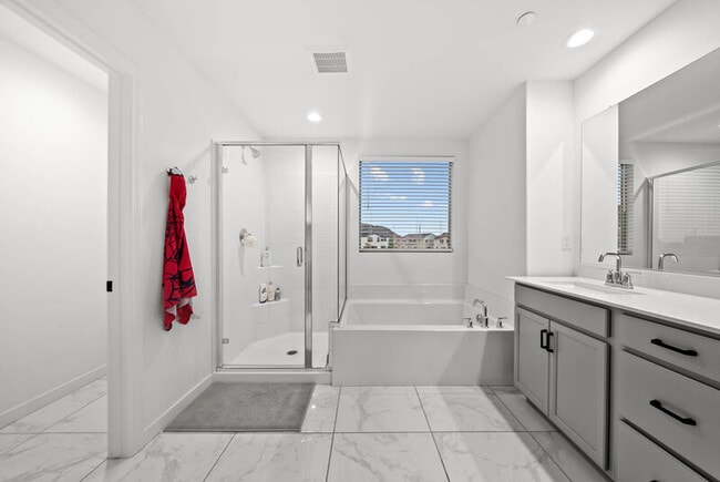 Building Photo - 29963 Blueridge Ct