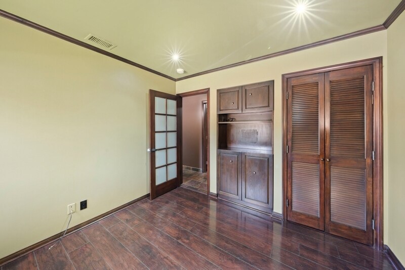 Building Photo - 3953 W 178th St
