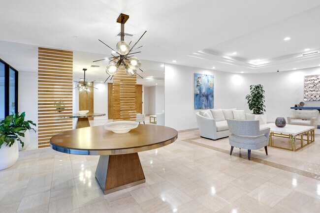 Building Photo - 3300 S Ocean Blvd