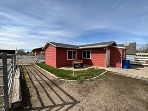 Building Photo - 5859 S