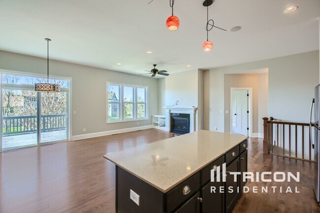 Building Photo - 19280 Castle Ct