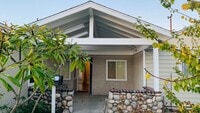 Building Photo - Huntington Beach Charming 3 Bedroom House
