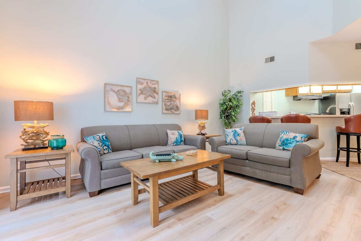 Building Photo - 137 Cordillo Pkwy