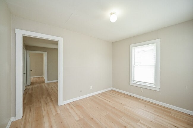 Building Photo - 2713 Gregg St