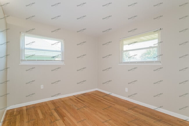 Building Photo - 795 Mullanphy Ln