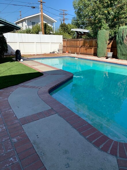 Pool Access - 17739 Welby Way