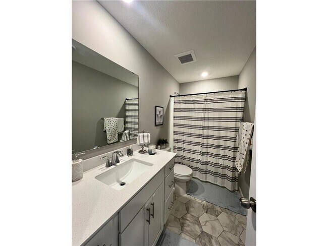 Building Photo - 5021 Useppa Trl