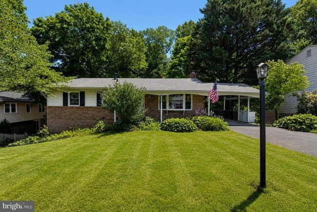 Building Photo - 4752 Carterwood Dr