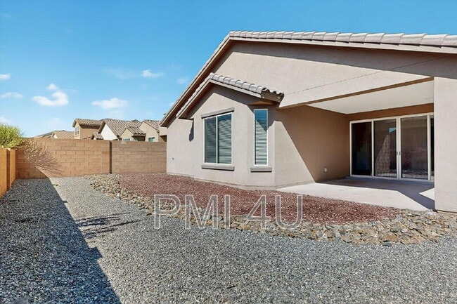 Building Photo - 7110 Overview Rd NE