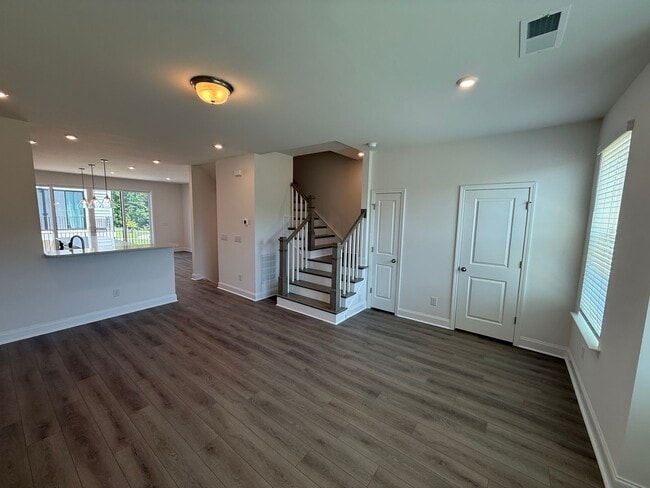 Building Photo - Brand New Townhome in Ballantyne!!