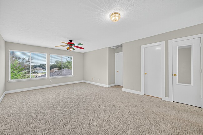 Building Photo - 15859 E Park Ct