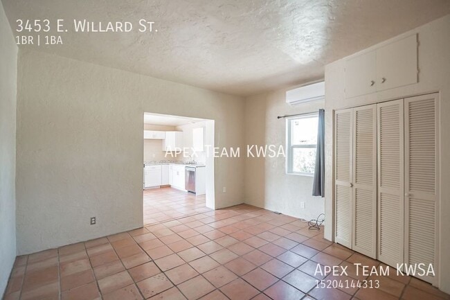 Building Photo - 3453 E Willard St