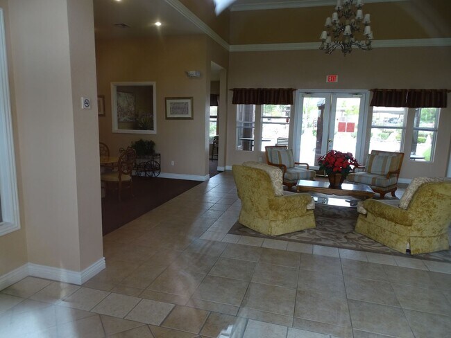 Building Photo - 2 Suite 1st Floor Condo In Gated Northwest...