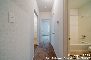 Building Photo - 347 Hunters Rnch E