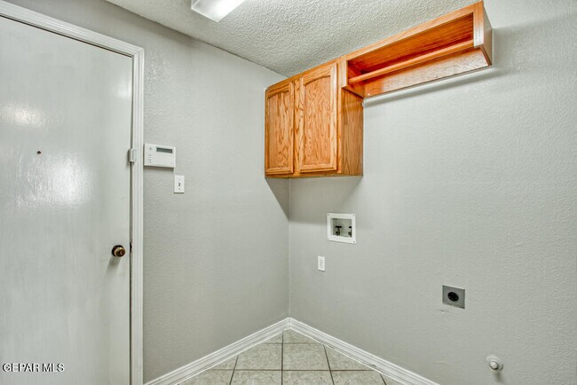 Building Photo - 12760 Tierra Alexis Dr