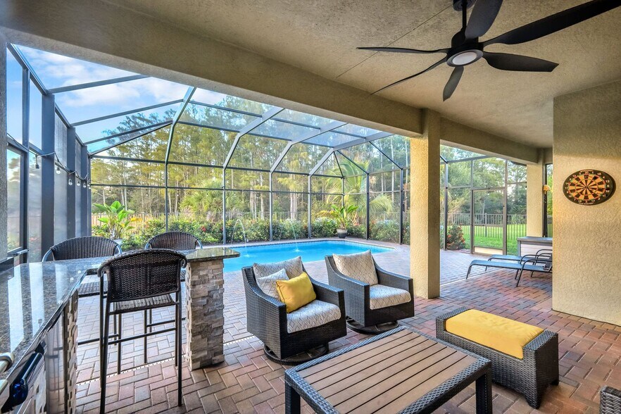 Building Photo - 11732 Meadowrun Cir