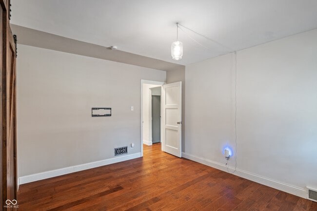 Building Photo - 6380 Hazelwood Ave