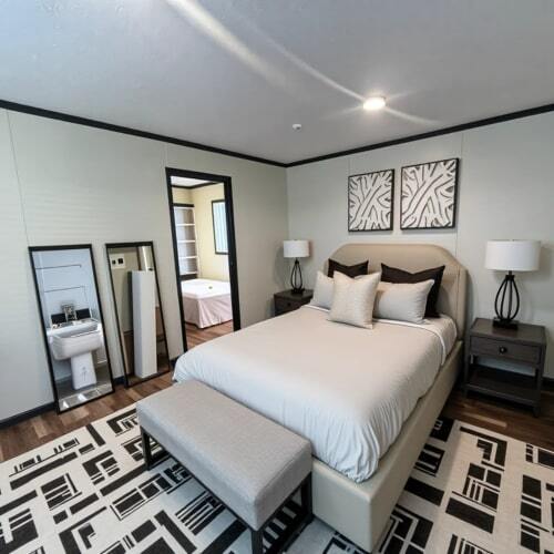 Building Photo - 3437 Shepherd Rd