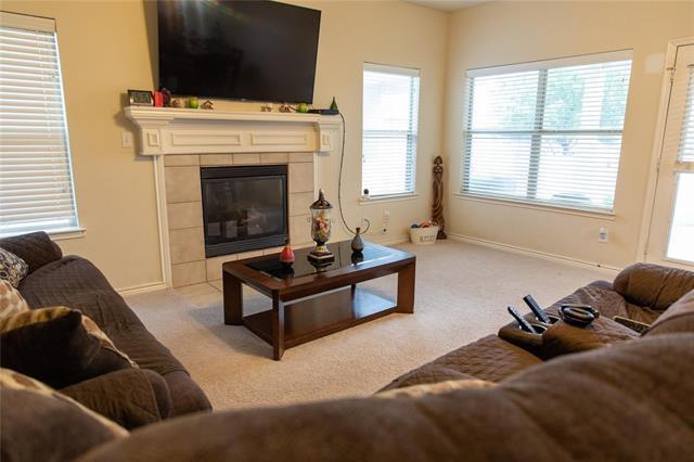 Building Photo - 909 Wenk Ct