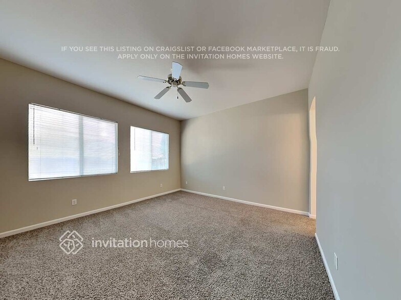 Building Photo - 1704 Carswell Ln